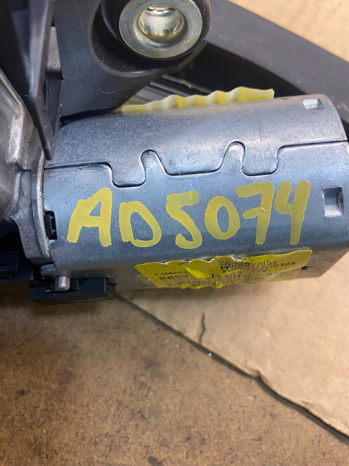 2011 to 2019 Ford Explorer Rear Windshield Wiper Motor AD5074 DG7