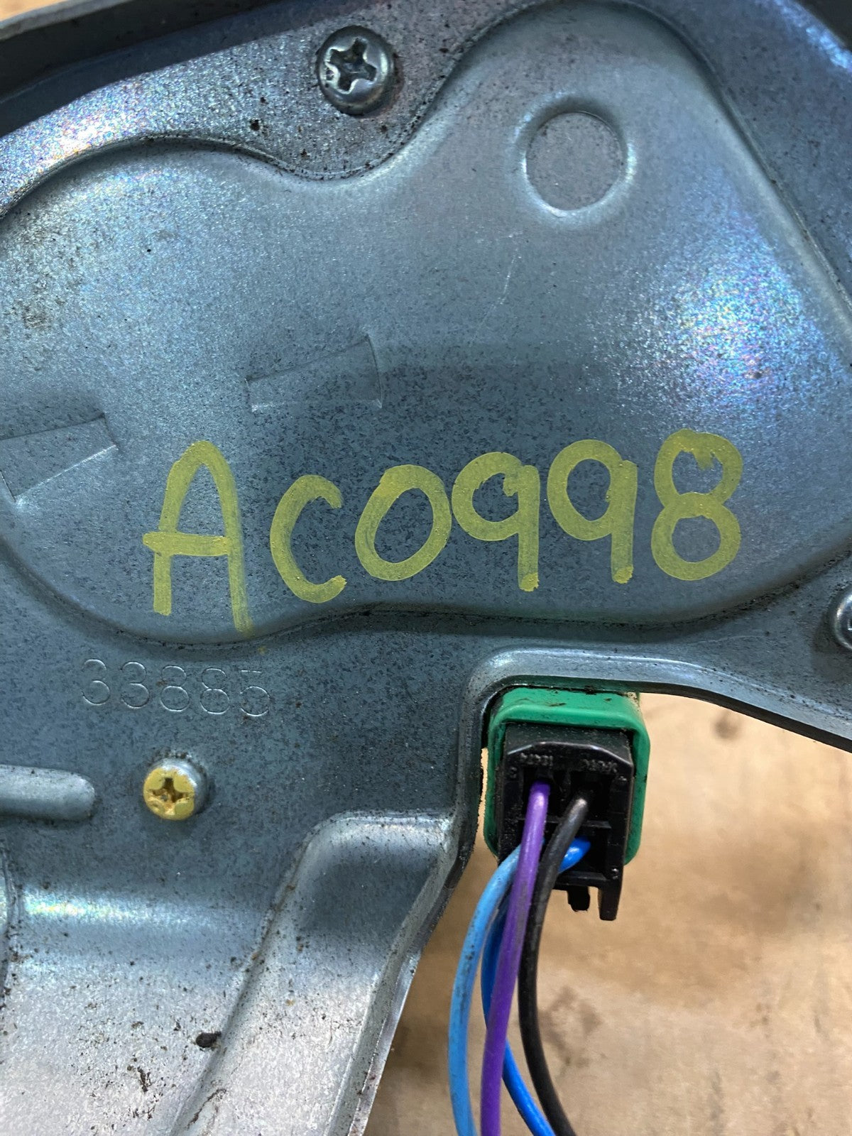 2007 to 2013 Mitsubishi Outlander Rear Windshield Wiper Motor AC09986