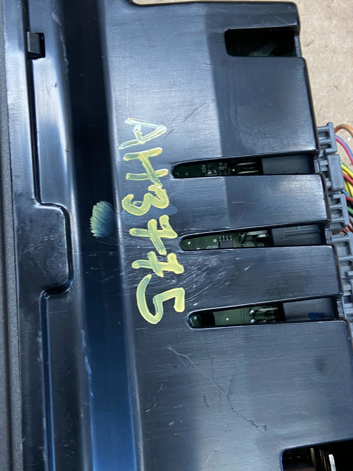2003 to 2006 Lincoln Town Car Climate Control Panel AH3775 DG6
