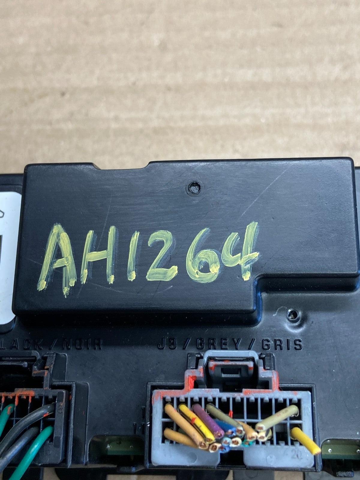 2012-2014 GMC Sierra Chevy Silverado A/C AC Climate Control A/C ah1264 DG5