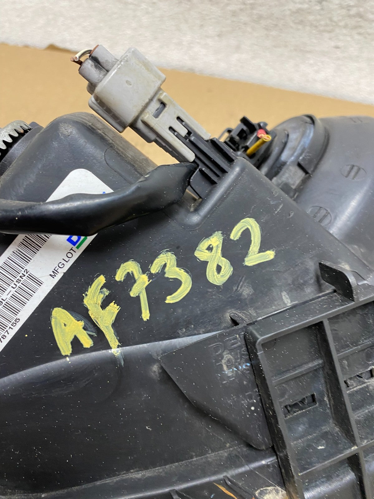 2005 2006 2007 Scion Tc Left Driver LH Side Halogen Headlight DEPO AF7382 DW9