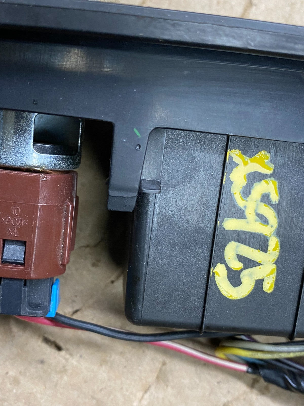 2007 - 2014 Chevrolet Tahoe Yukon Pedal Traction Control Switch OEM X5925 DG6