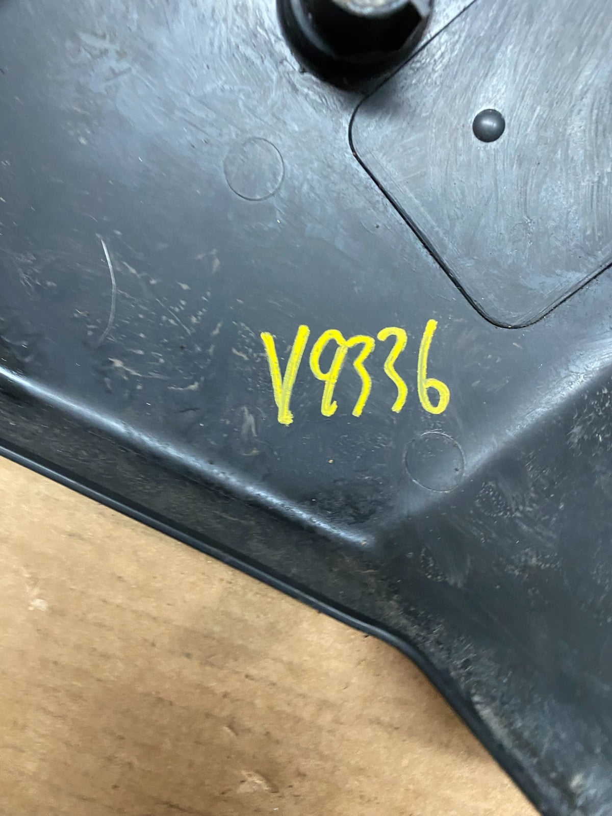 2002 to 2006 Honda CRV 2.4L K24 i-VTEC Engine Cover Trim V9336 DG9
