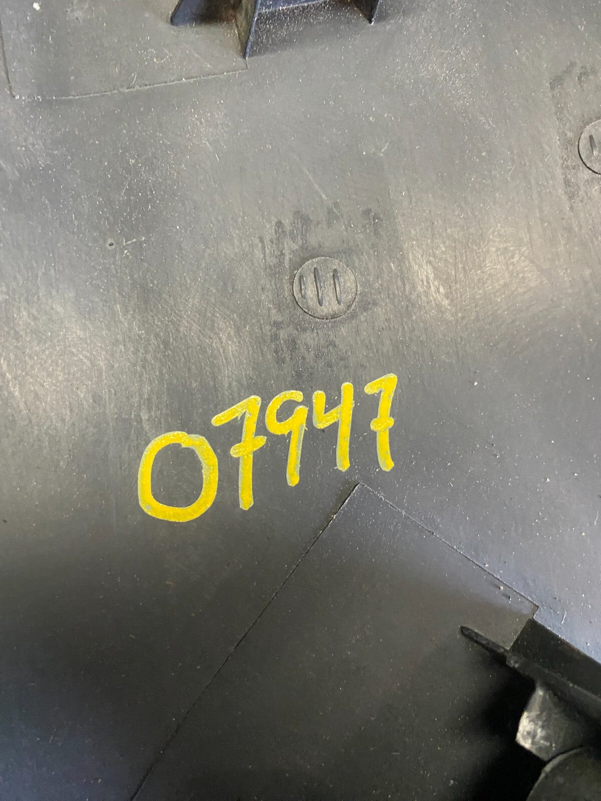 2006 to 2009 Lincoln MKZ Zephyr Engine Motor Cover OEM O7947 DG9