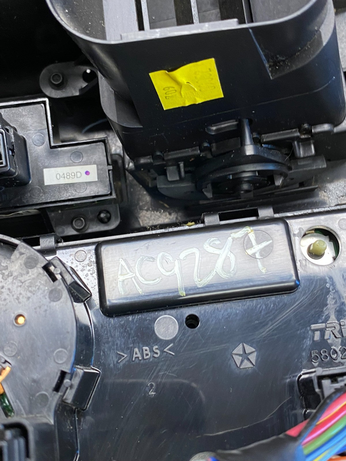 2008-2010 Dodge Grand Caravan A/C Climate Control Unit Bezel Trim ac9287 DG8