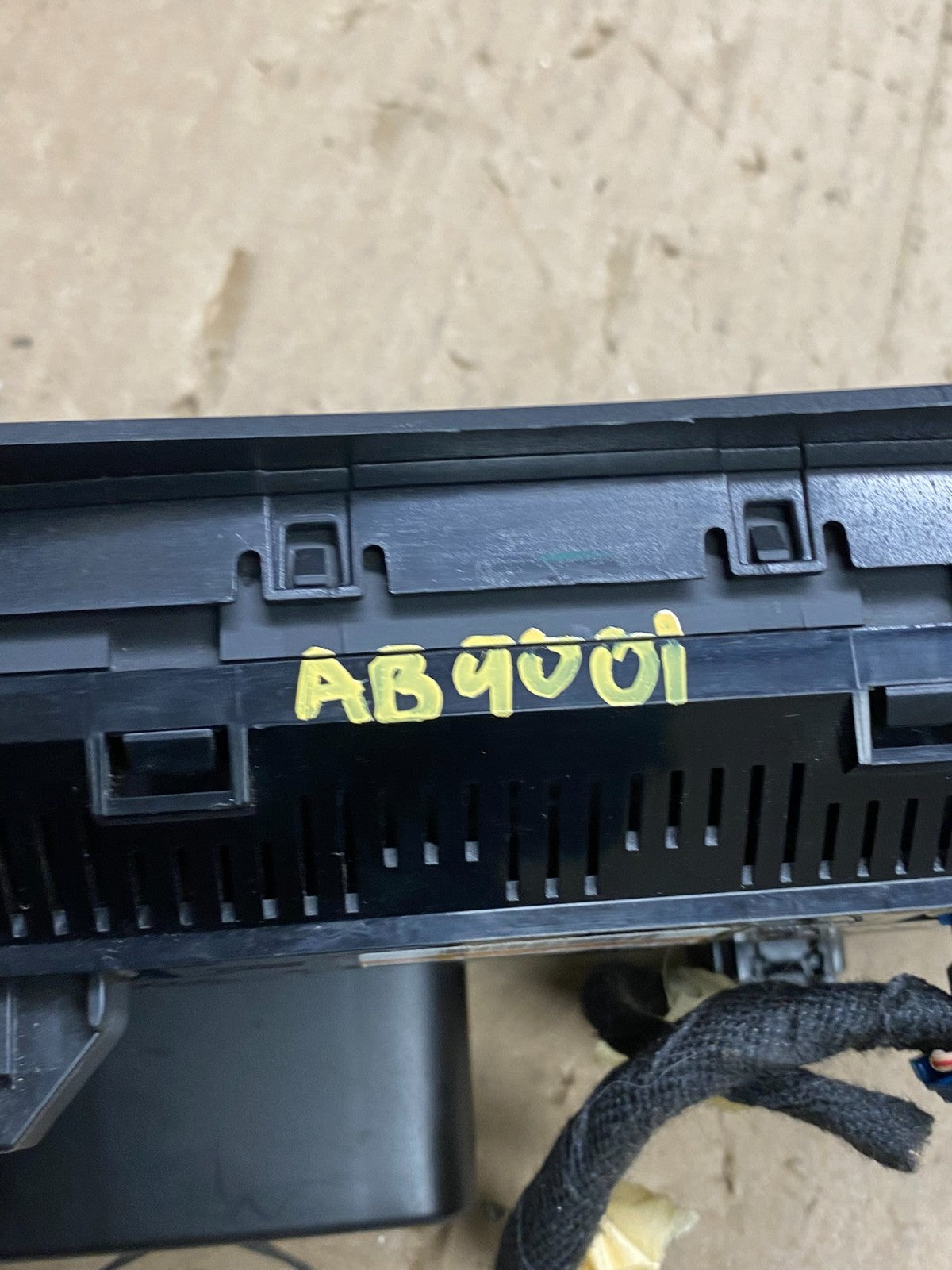2013 2014 2015 Ford Escape Ac Heater Climate Control Temperature Oem AB9001 DG6