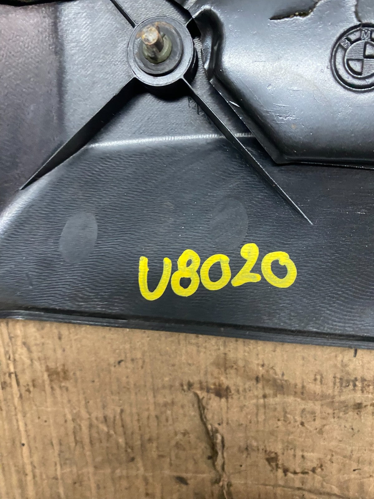 2003 BMW X5 V8 Engine Motor Top Cover Trim u8020 DG9