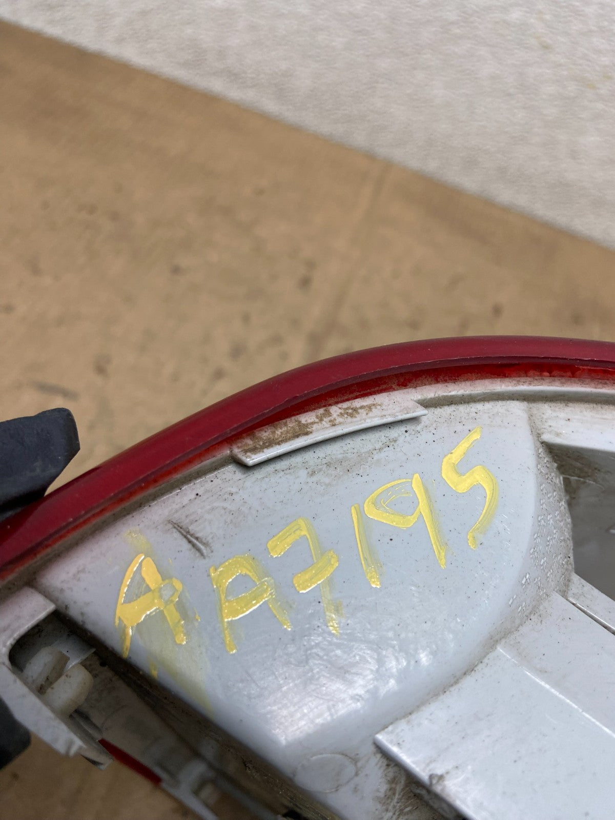1995 to 2005 Chevrolet GMC Blazer S10 Left Driver Side Tail Light OEM AA7195 DW6