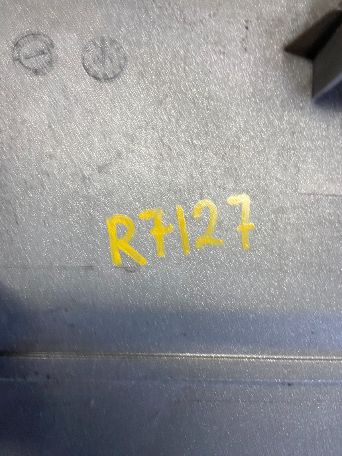 2009 to 2012 Ford Escape Engine Cover 9m6e-6a949-adw R7127 DG9