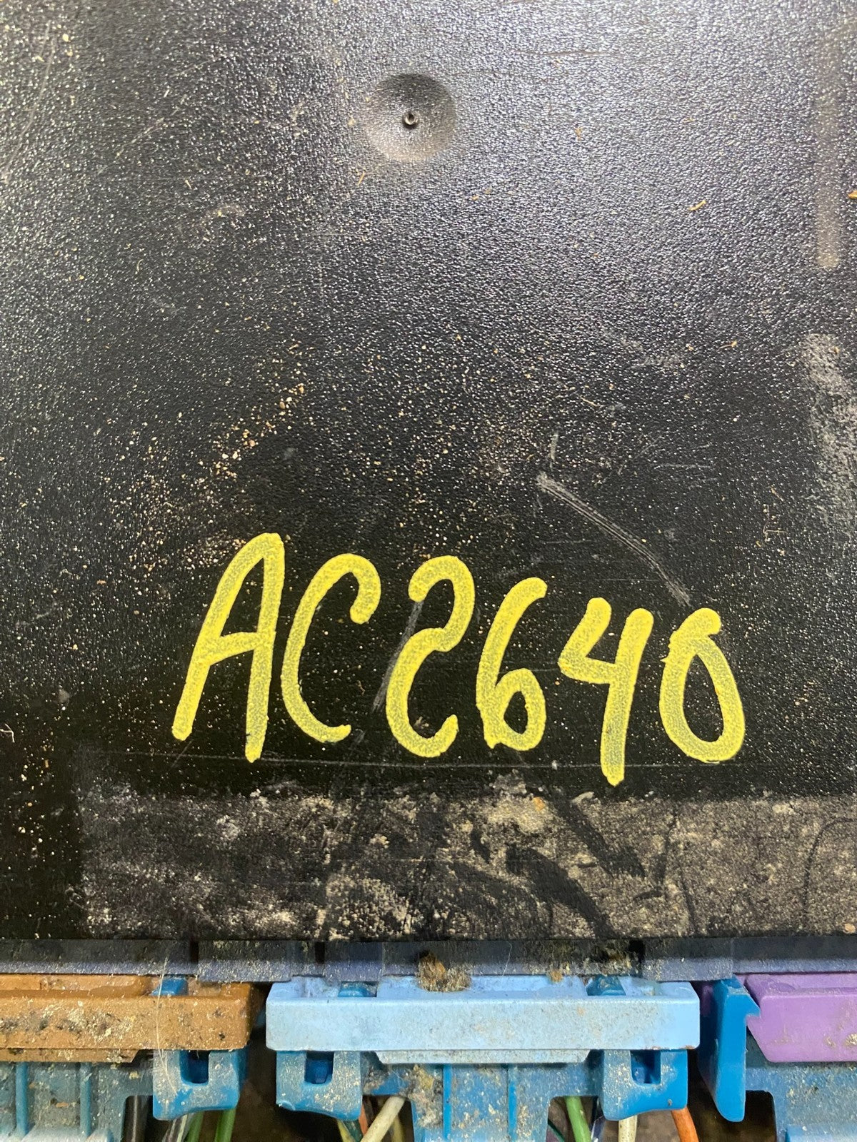 2002 - 2005 Chevrolet Astro Silverado Body Control BCM Module AC2640 DW3