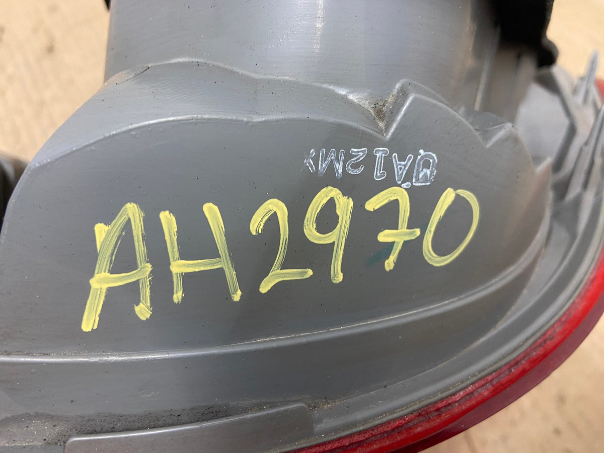 2009 2010 2011 Honda Civic Right Passenger Side Tail Light AH2970 LK5