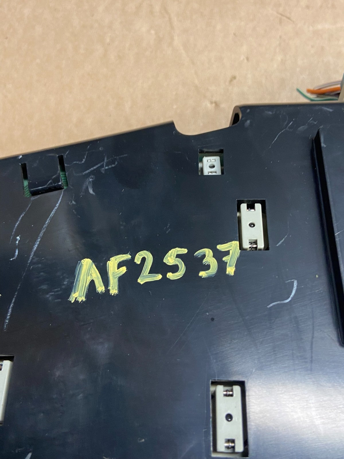 1999 to 2002 Chevrolet Colorado Instrument Cluster Speedometer AF2537 DG8