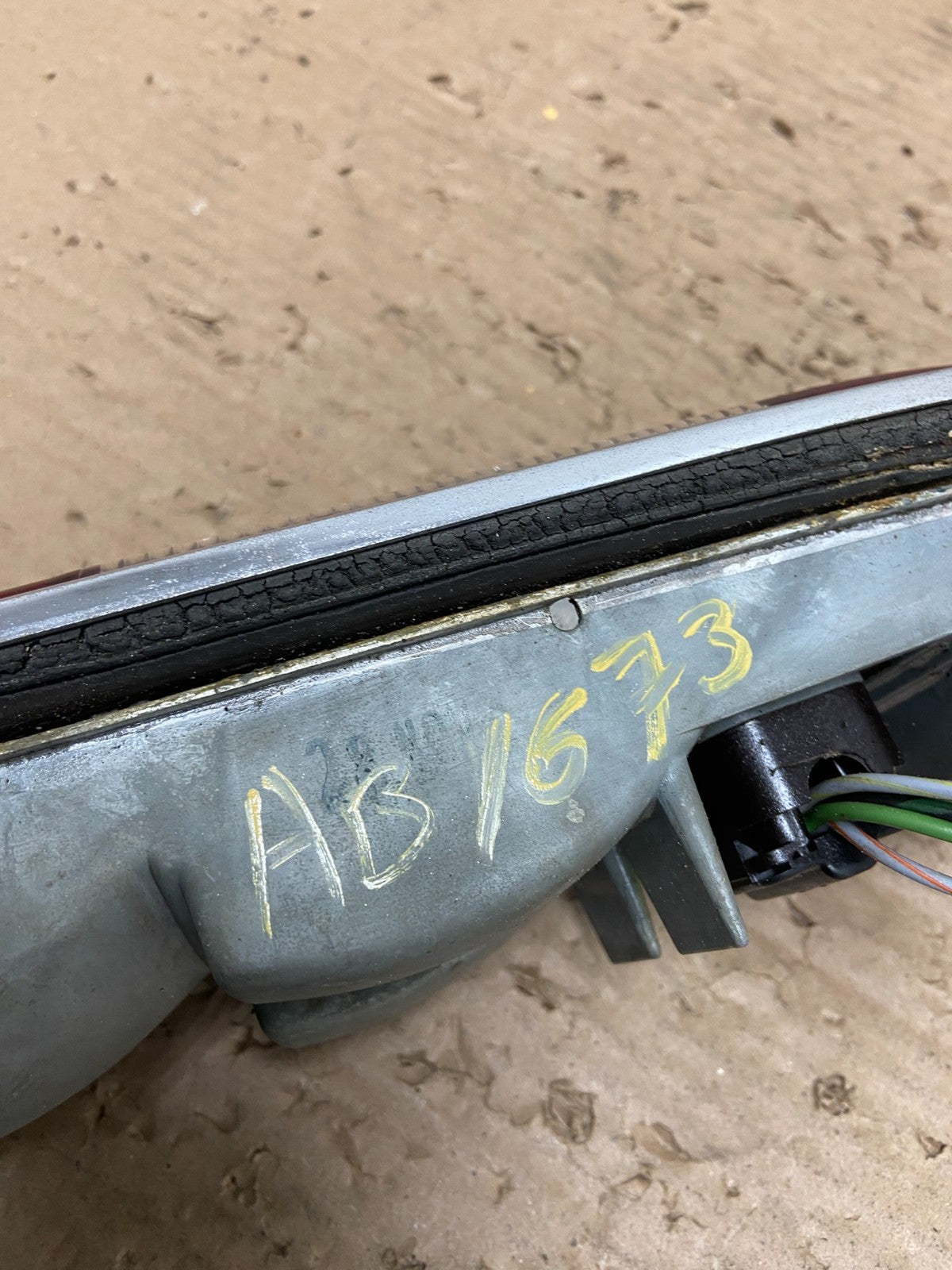 Mercedes W108 W109 280SE 280SEL 300SE 300SEL Right RH Tail Light AB1673 DG7