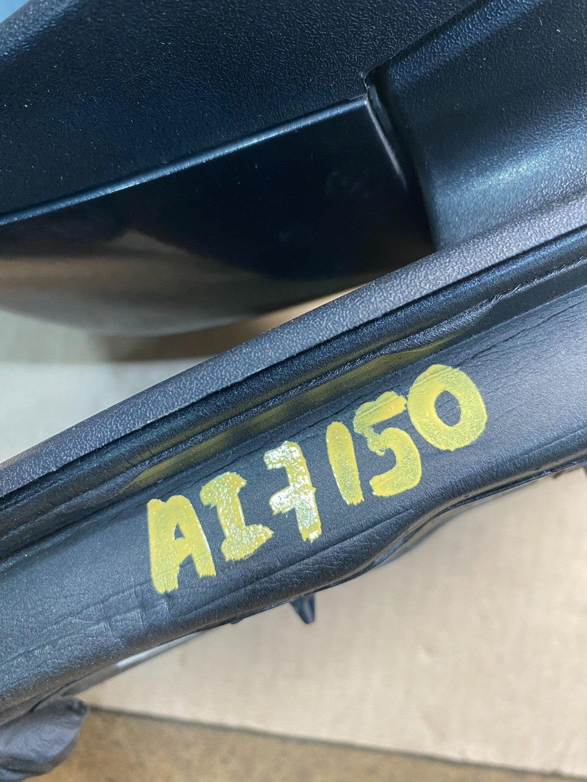 2012-2014 Ford Focus Right Passenger View Door Turn Sgn Mirror AI7150 DG11