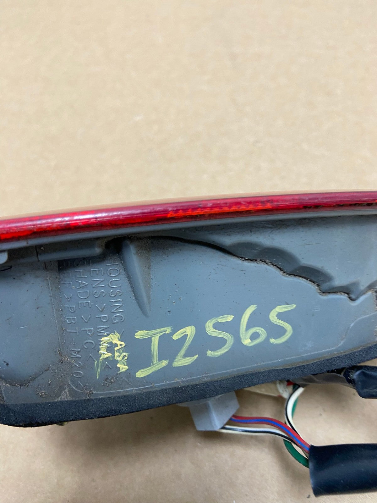 2005-2010 Toyota Avalon Left Driver LH Side Tail Light Inner AI2565 LK6