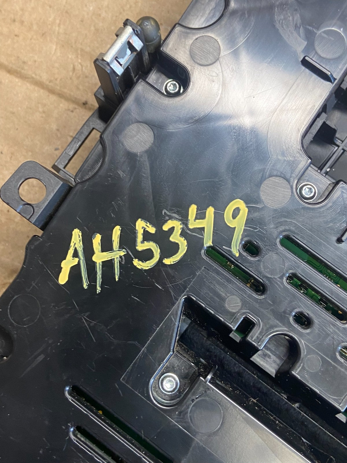 2016 2017 Ford Fusion Radio Climate Control A/C Control ah5349 DG7