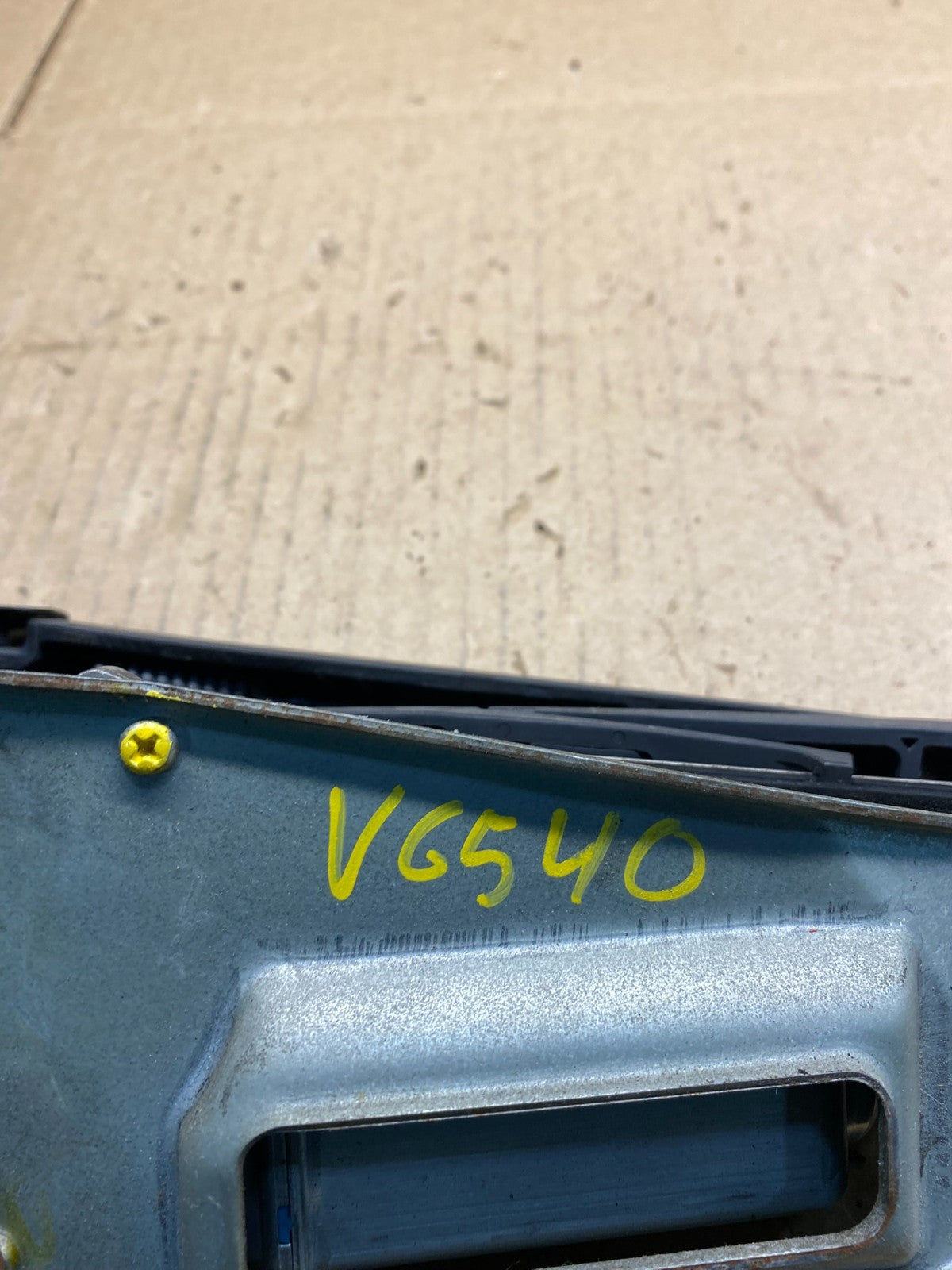 2003 to 2011 Honda Element Rear Windshield Washer Wiper Motor v6540 DG3