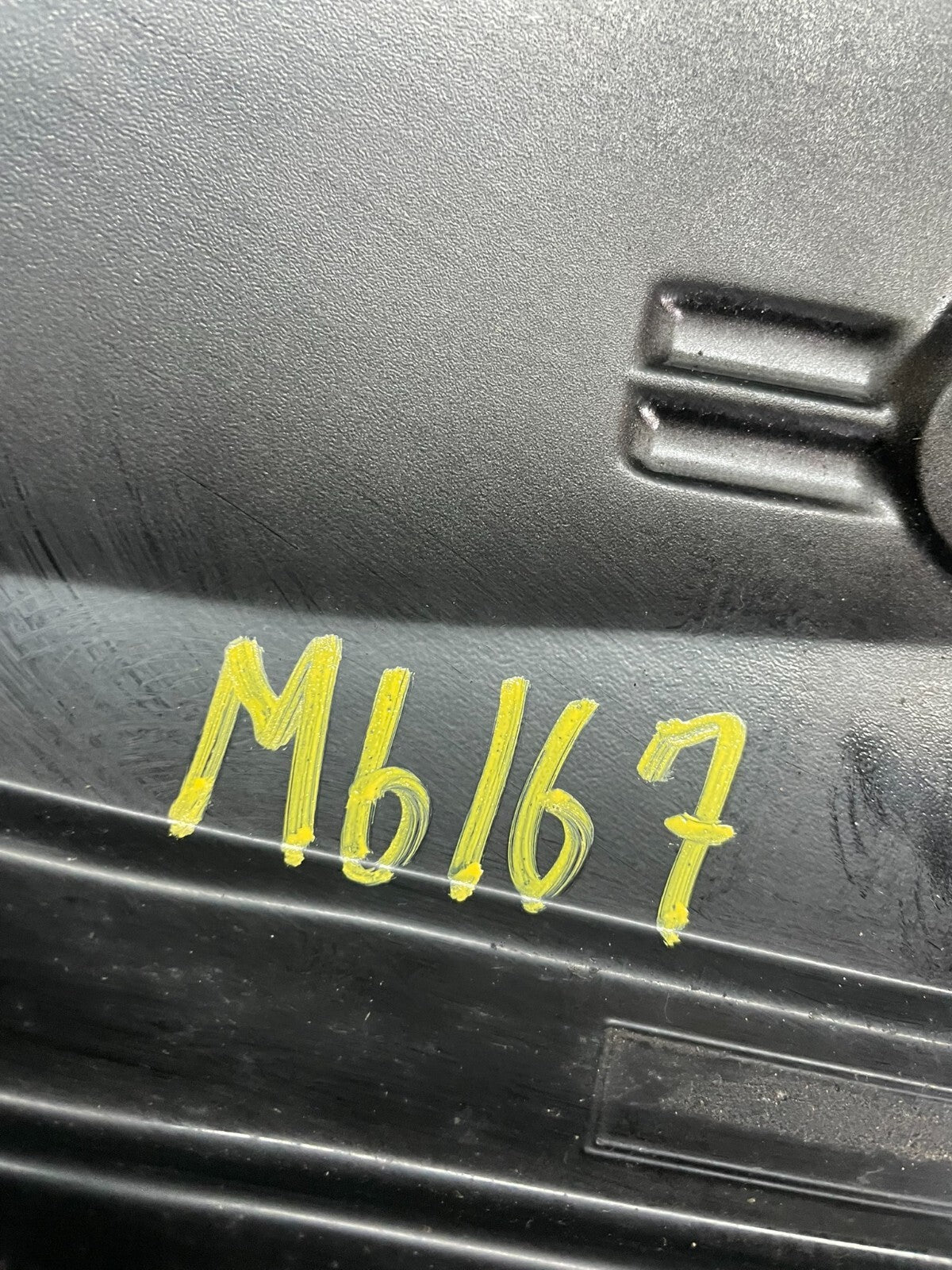 2004-2009 Lexus RX330 RX350 Rear Trunk Tail Gate Lift Gate Spoiler OEM M6167 DG14