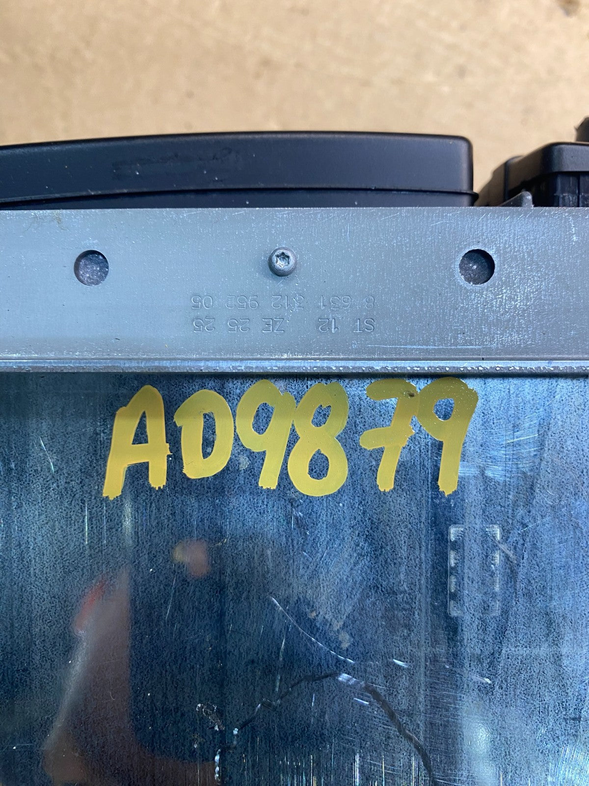 2000 2001 2002 Mercedes S430 S500 Radio Navigation Screen Display AD9879 DG7