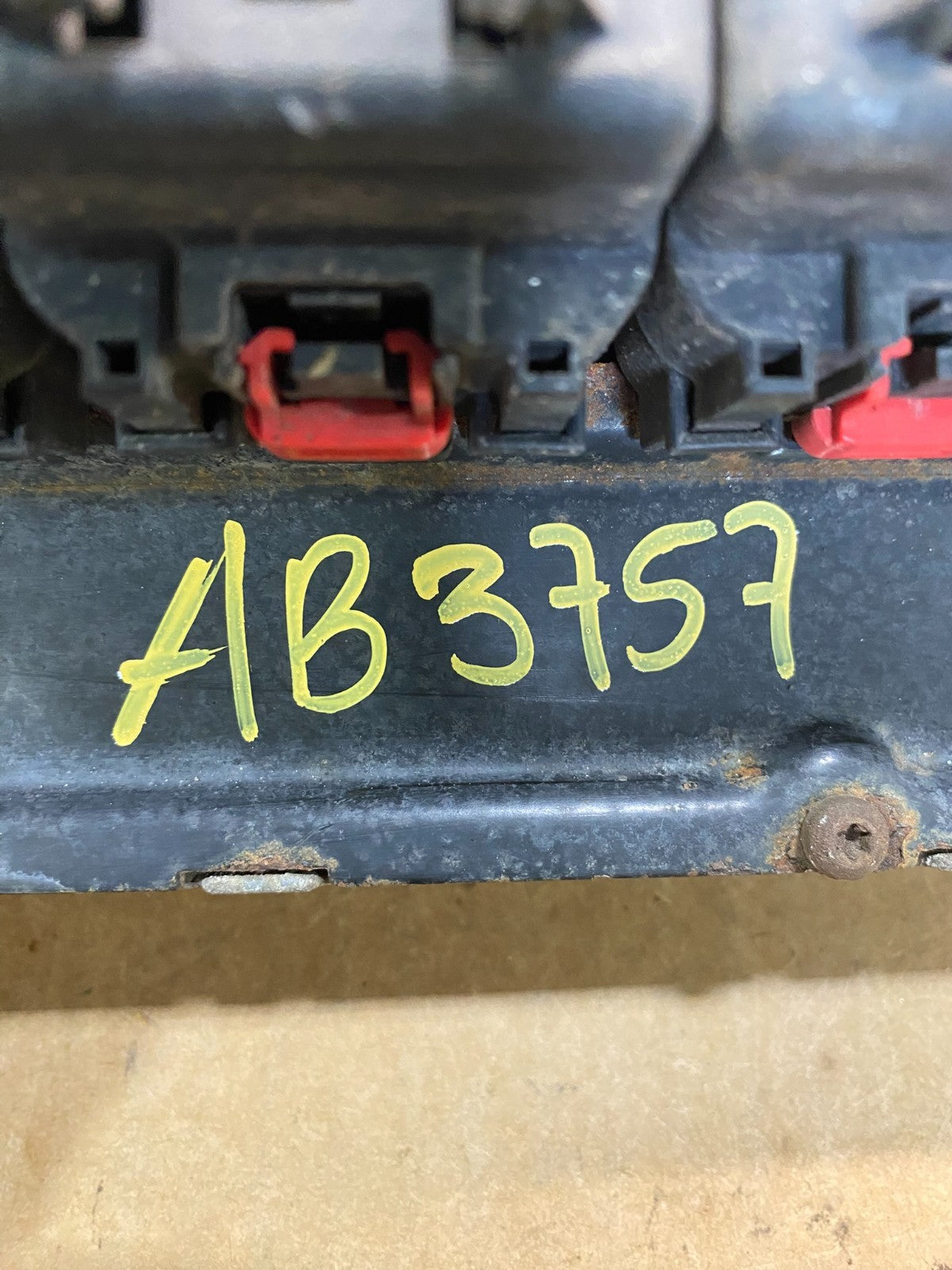 2008 Chrysler Caravan Town & Country 3.8L Engine Control p05187802ag ab3757 DG3
