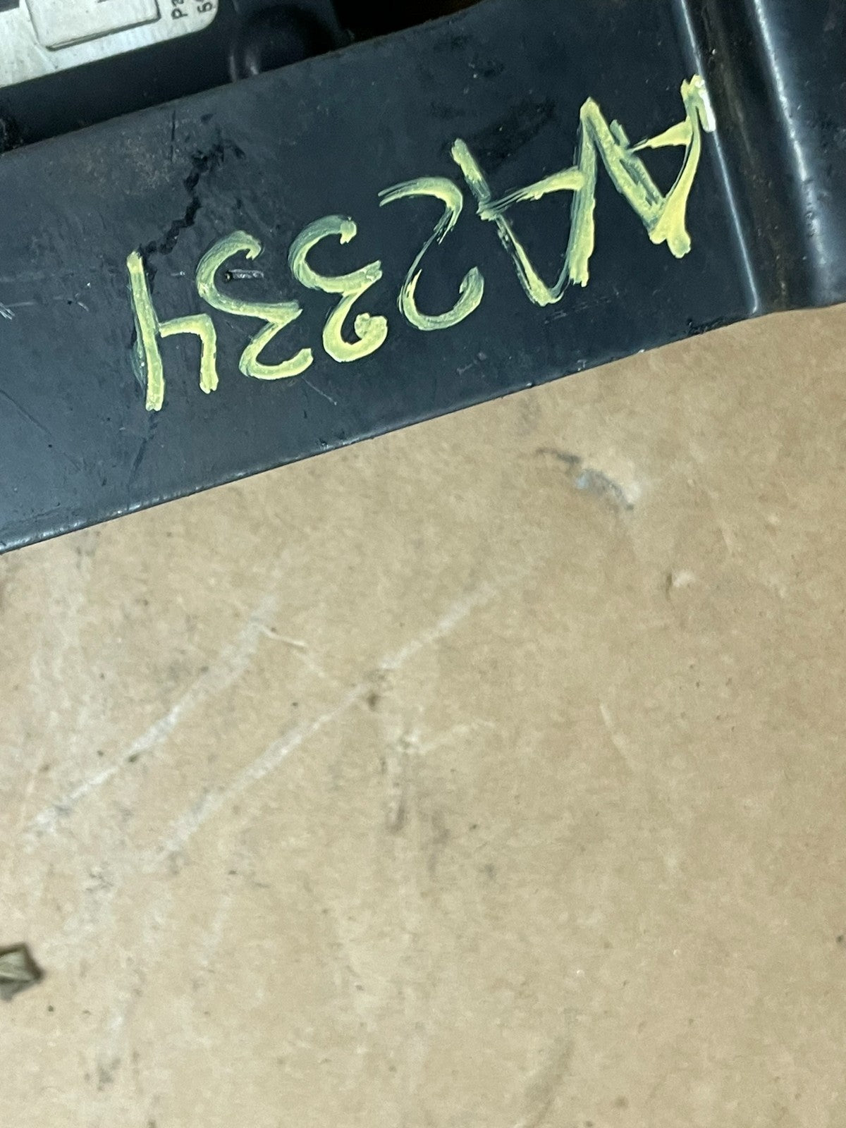 Bendix Paccar K096653H001 Wingman Front Radar Anti Collision Module AA2334 DG7