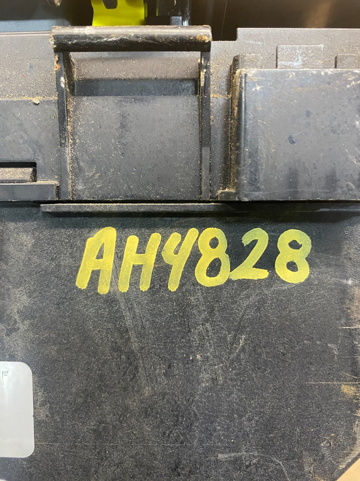 2012 Liberty Nitro TIPM Power Integrated Fuse Box Module AH4828 DW6