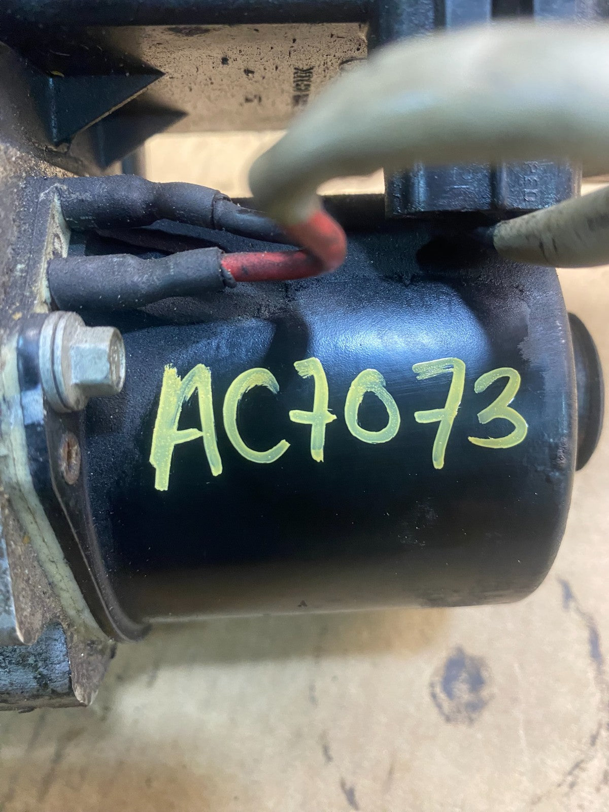 2006 2007 Ford E250 E350 Anti-Lock ABS Antilock Brake Pump AC7073 DG7