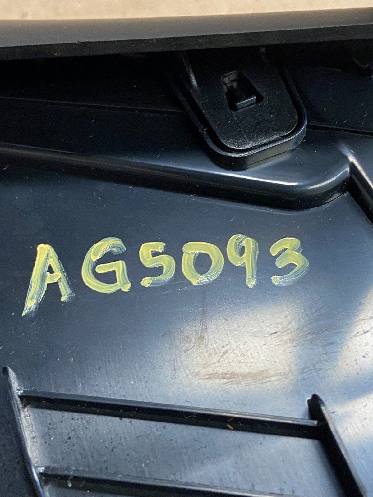 2013 to 2020 Nissan Pathfinder Center Dash Radio Trim Bezel Surround AG5093 DG5