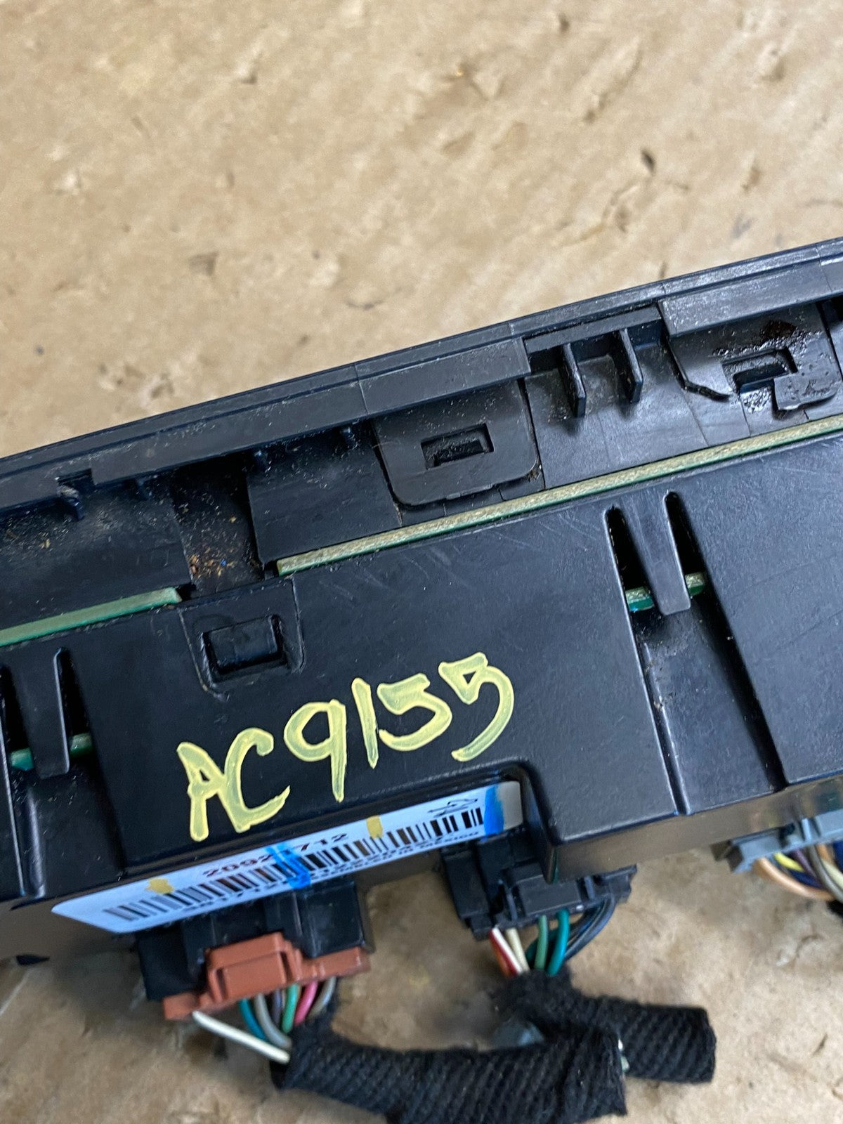 2007 - 2011 Chevrolet Silverado Gmc Sierra A/C Heater Climate Control AC9155 DG7