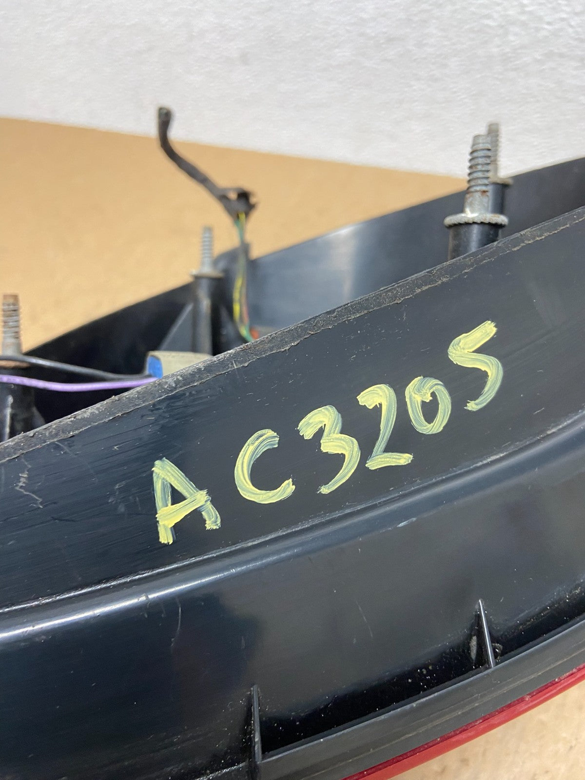 1995 to 1999 Dodge Neon Left Driver LH Side Tail Light Oem AC3205 DW8
