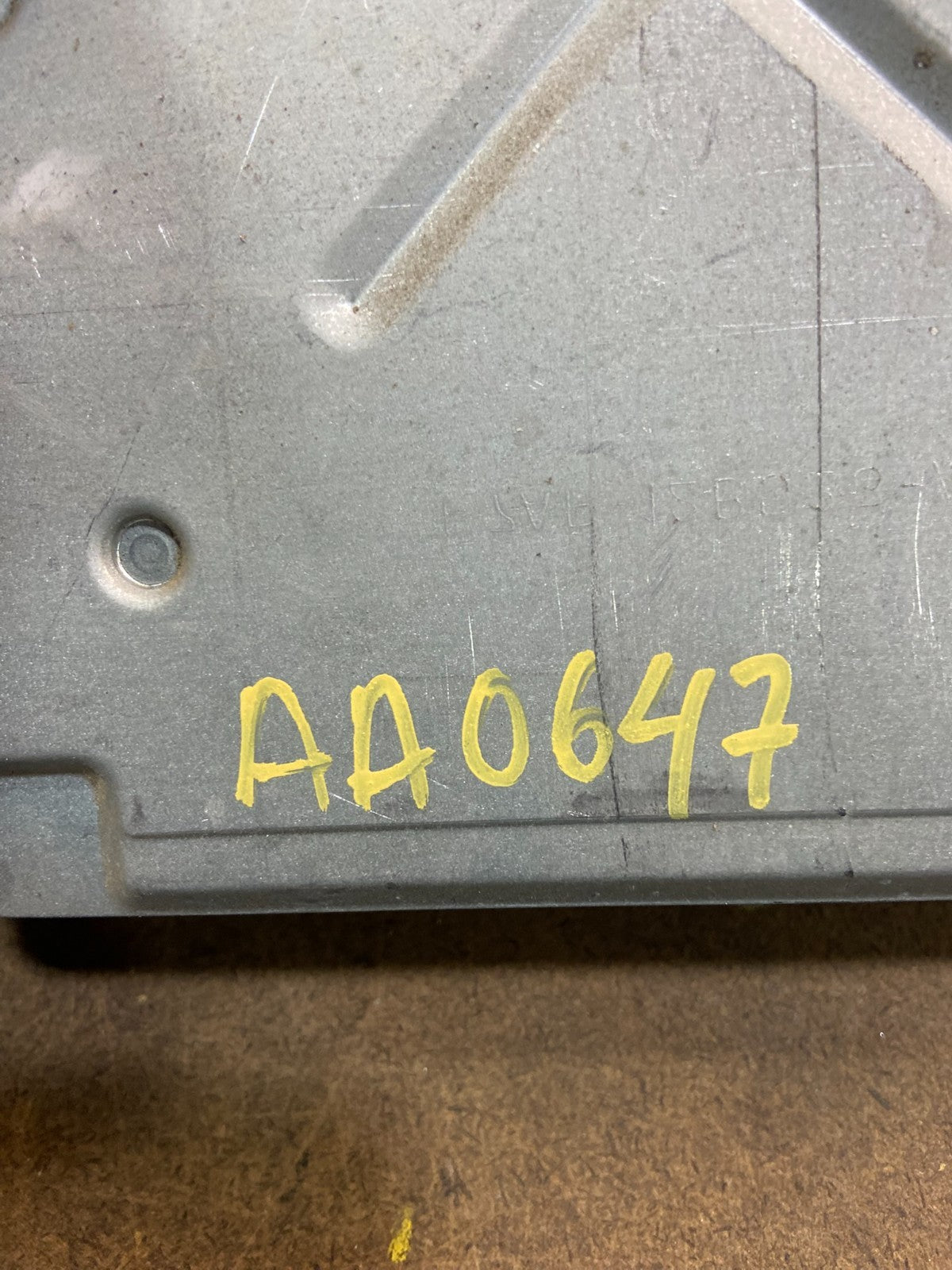 2002 Ford E-Series Van 4.2L Engine Control Module 3c2a-12a650-sb aa0647 DG3
