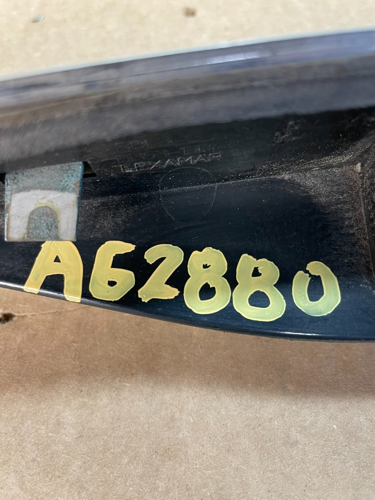 2011 to 2014 Ford Explorer Rear Tailgate Gate Trim Molding With Camera ag2880 DG6