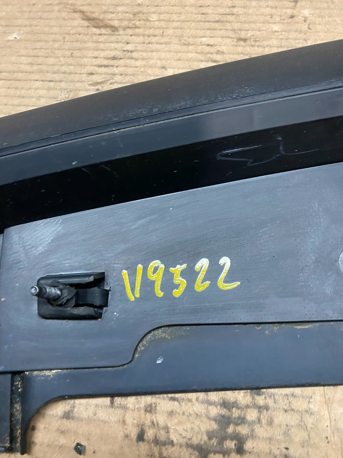 2007 to 2010 Jeep Compass Spoiler 3RD Third Break Light Rear OEM V9522 DG10