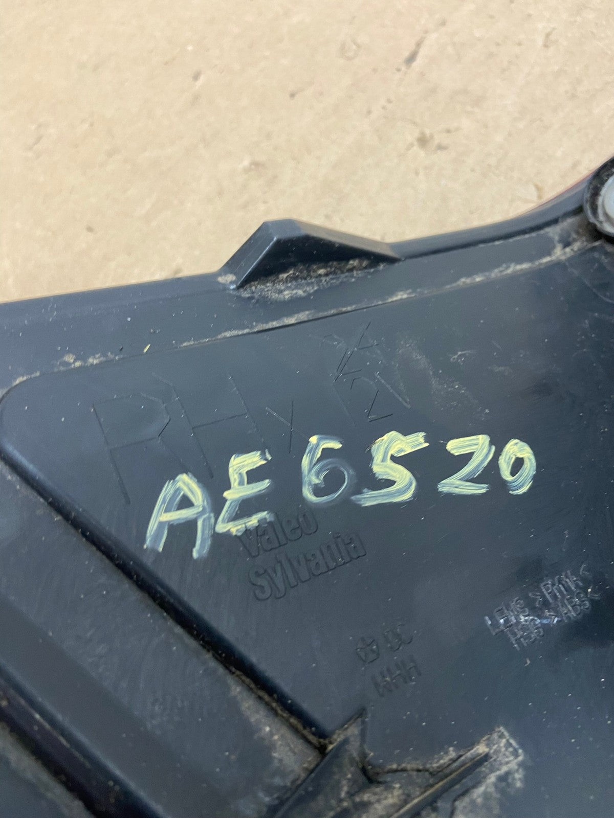 2007 2008 2009 2010 Jeep Grand Cherokee Right Passenger Tail Light AE6520 LK6