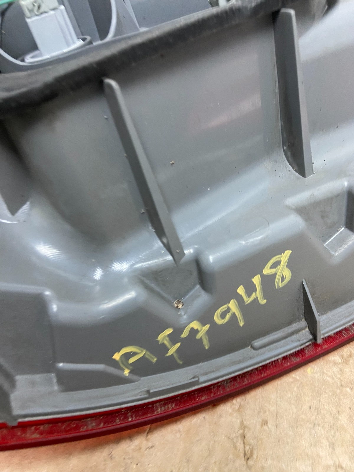 2009 2010 2011 2012 Mitsubishi Galant Right Passenger Tail Light AF7948 GD6