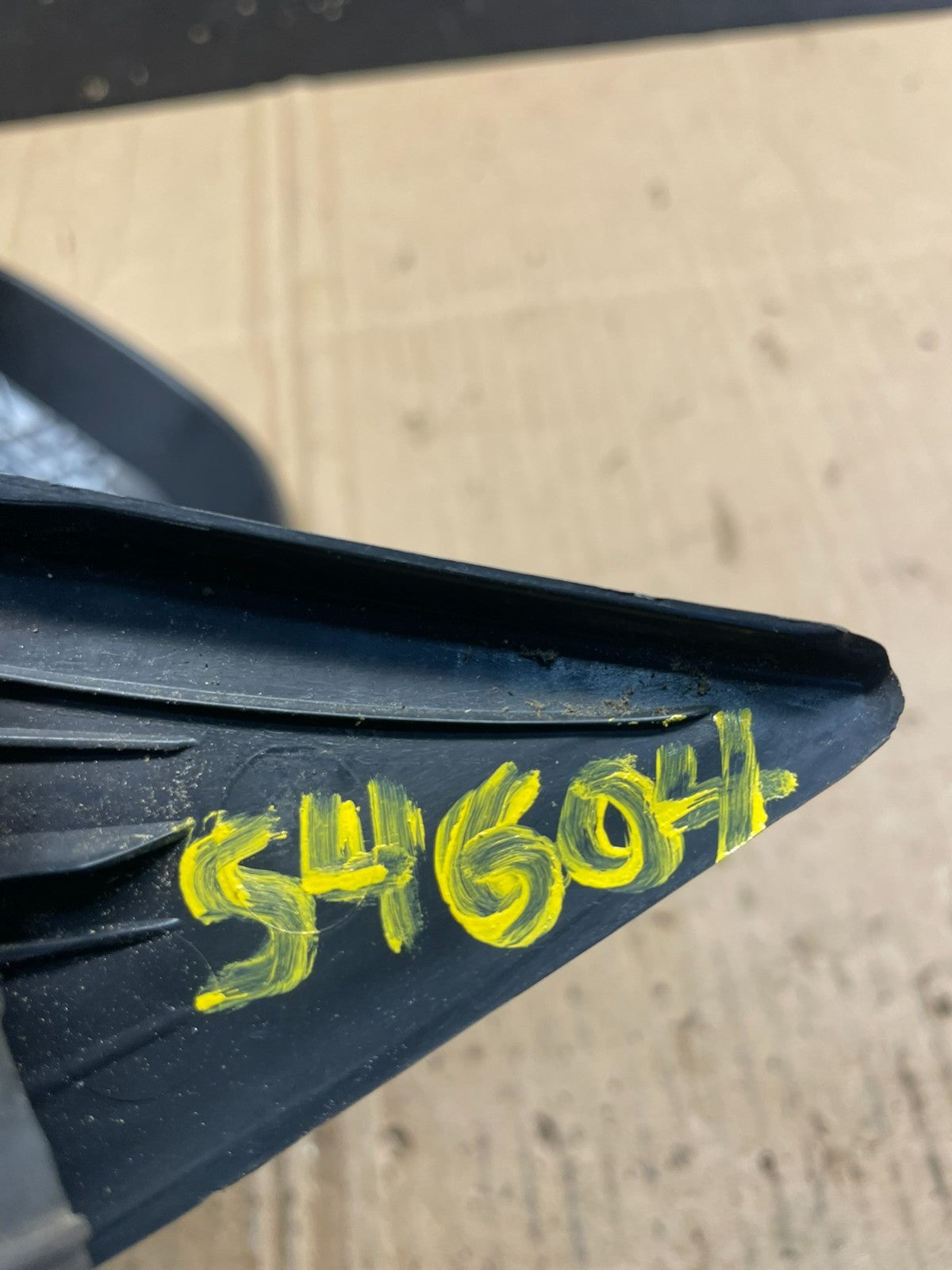 1999 to 2003 Volvo S80 Left Driver LH Side View Door Mirror OEM S4604 DG11