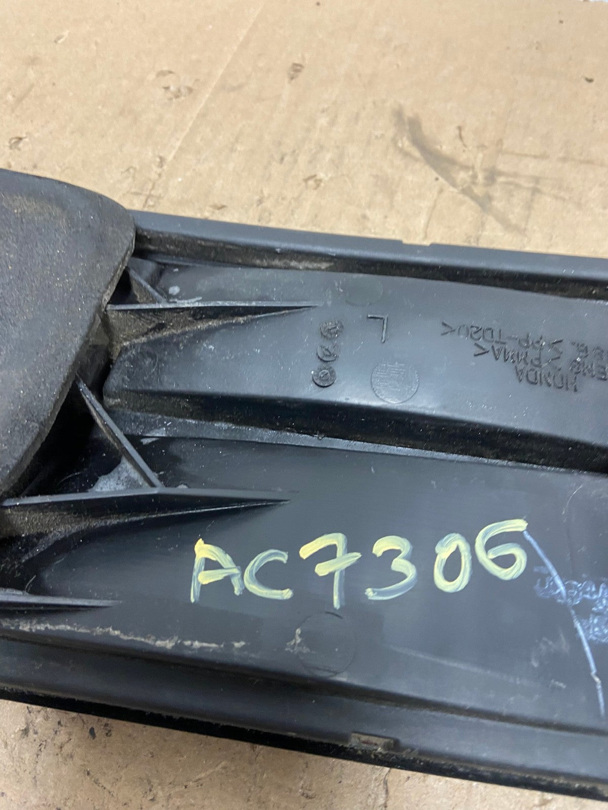 2001 to 2002 Honda Accord Left Driver LH Side Inner Tail Light AC7306 LK6