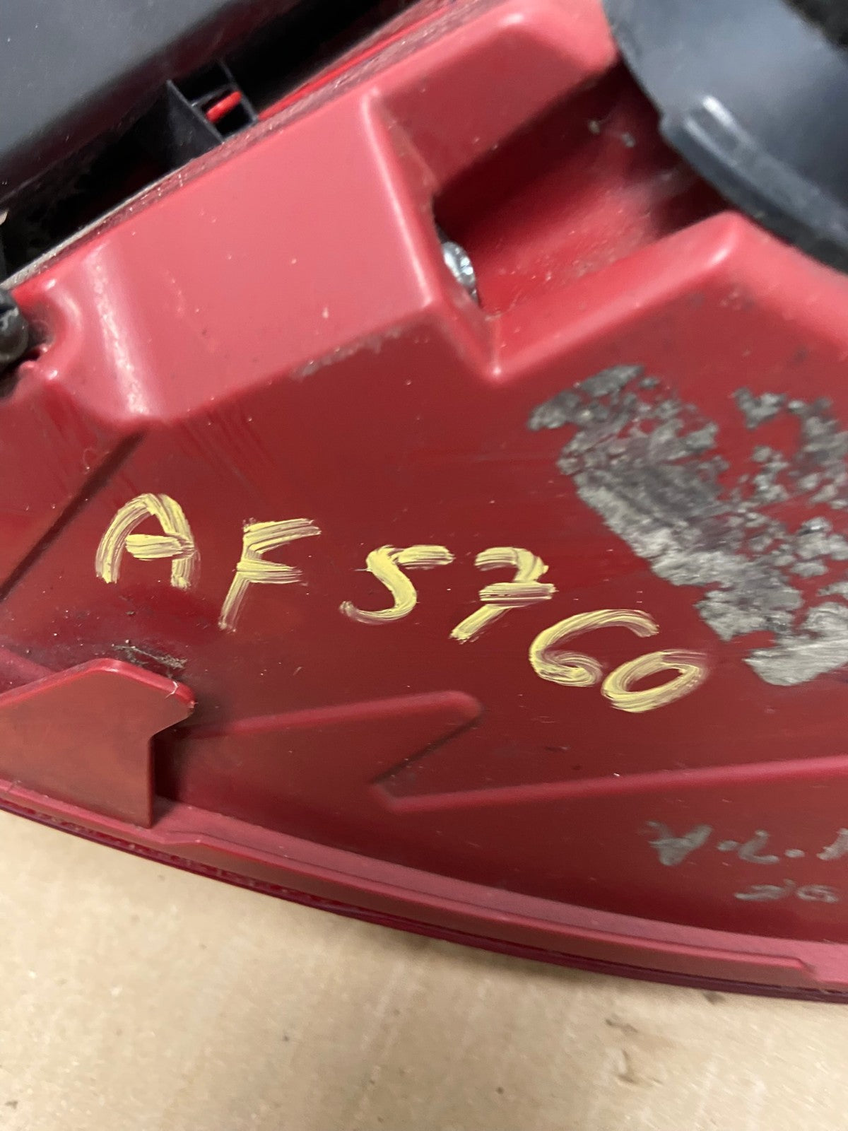 2016 2017 2018 Kia Sorento Left Driver LH Tail Light AF5760 LK6