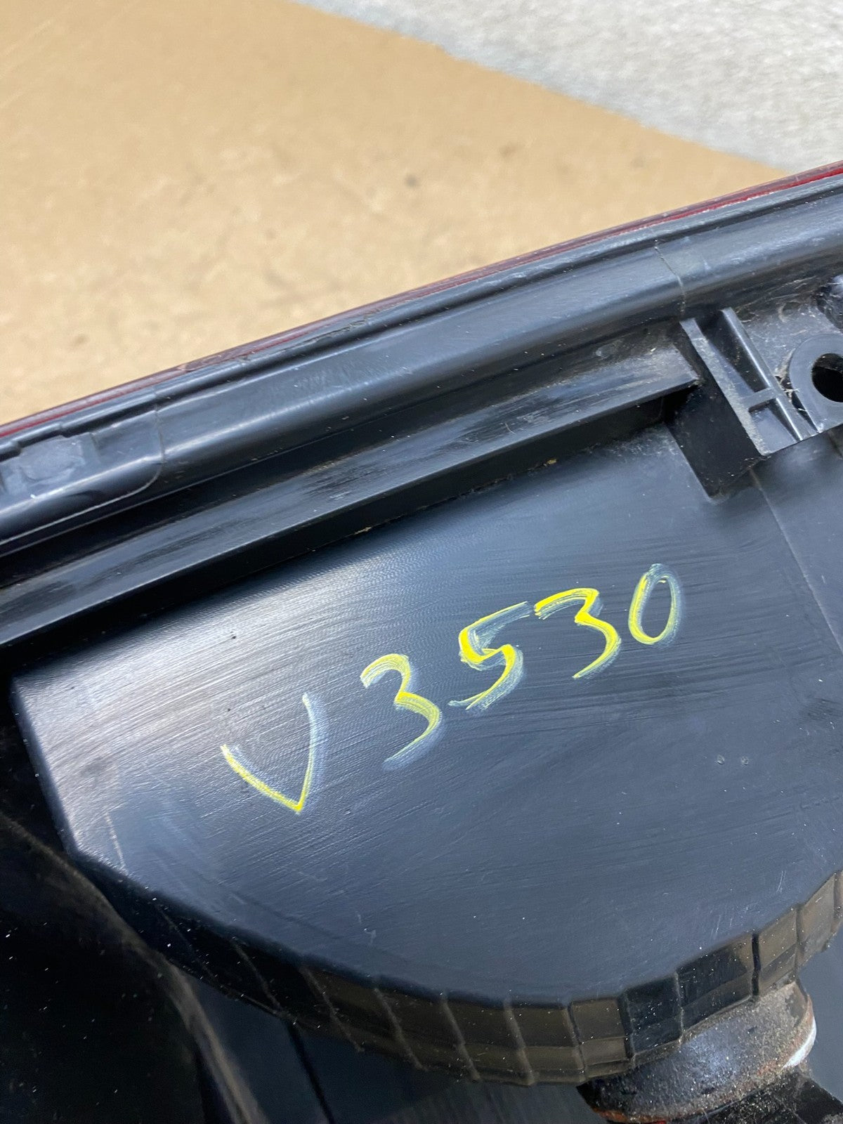 2007 2008 2009 2010 Jeep Grand Cherokee Left Driver Lh Tail Light Oem V3530 DW7