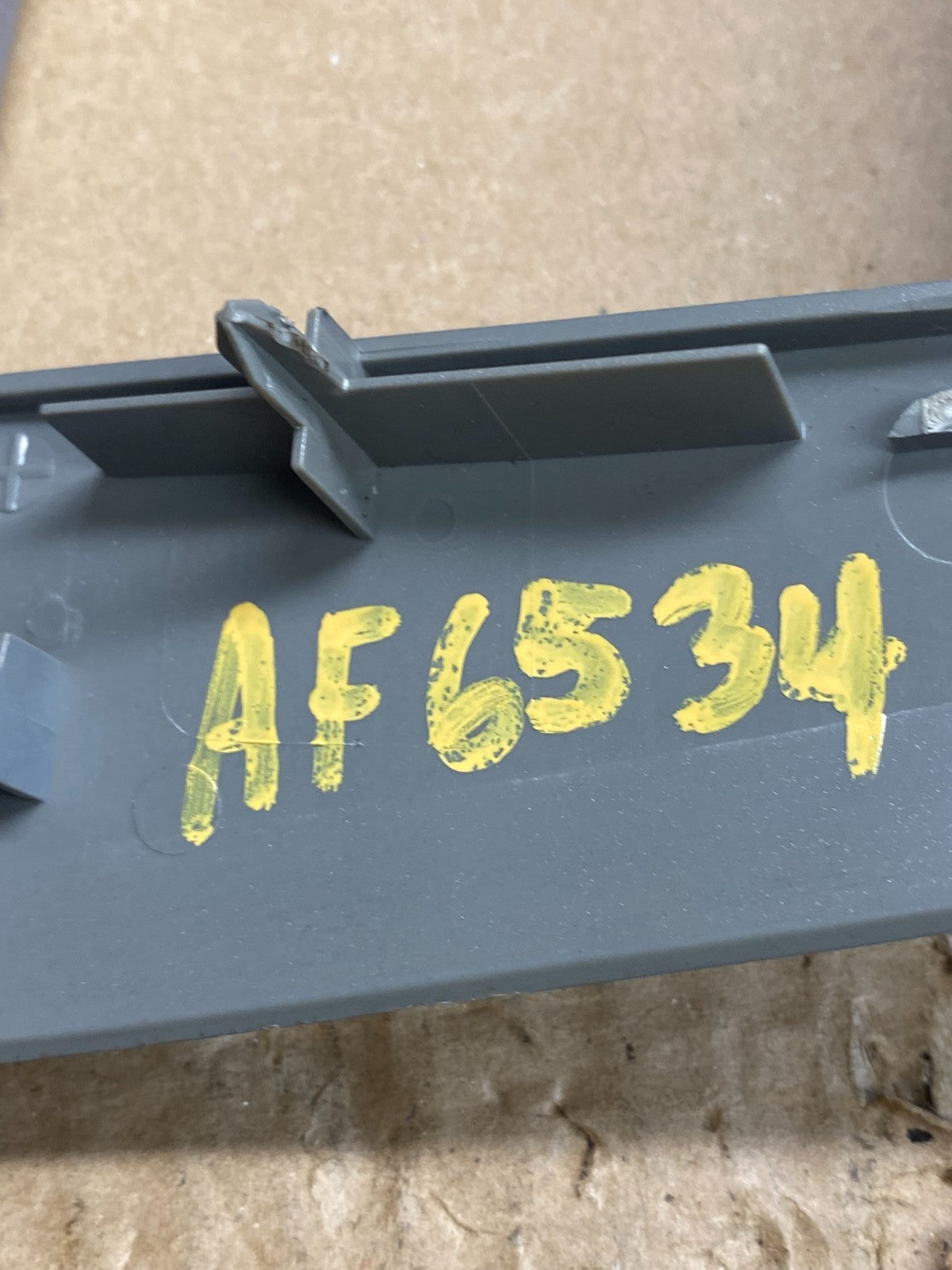 2007 2010 Chrysler Sebring Center Dash Radio Clock Bezel Trim Panel Oe AF6534 DG6