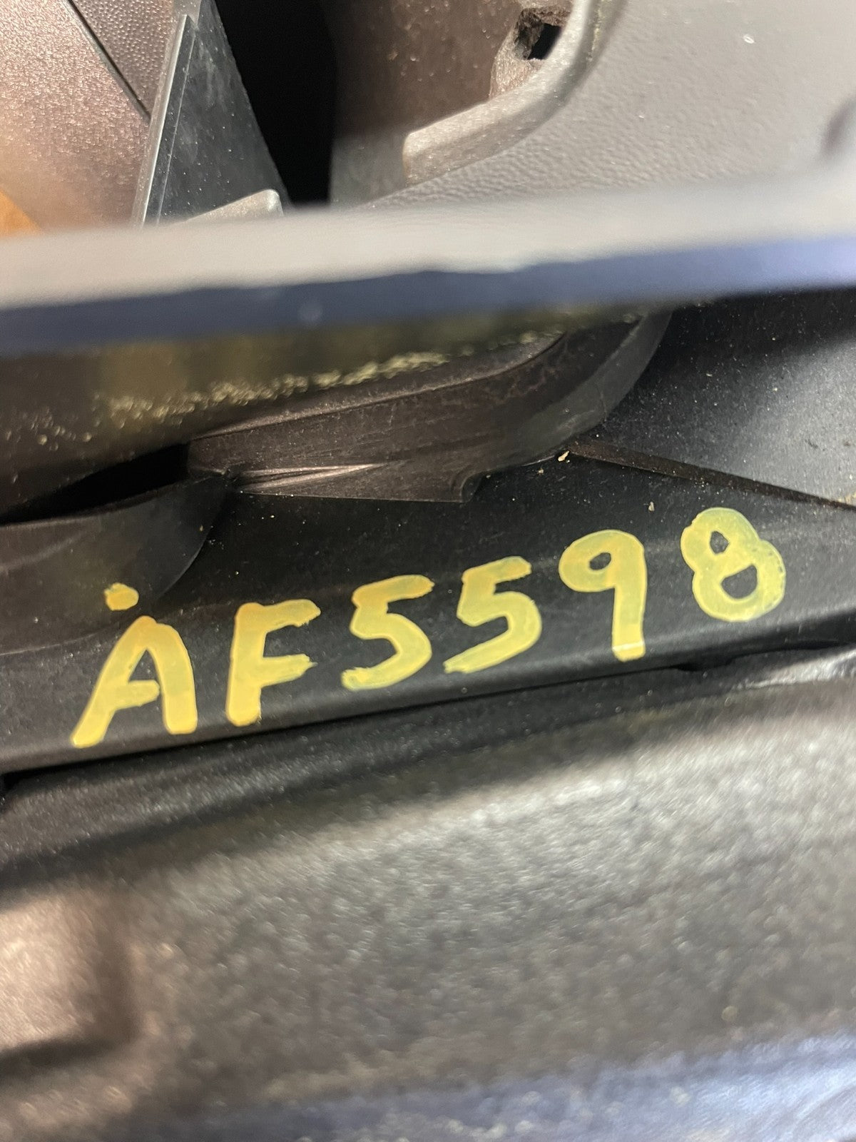 2011 to 2015 Ford Explorer Right Passenger View Door Mirror AF5598 MS10