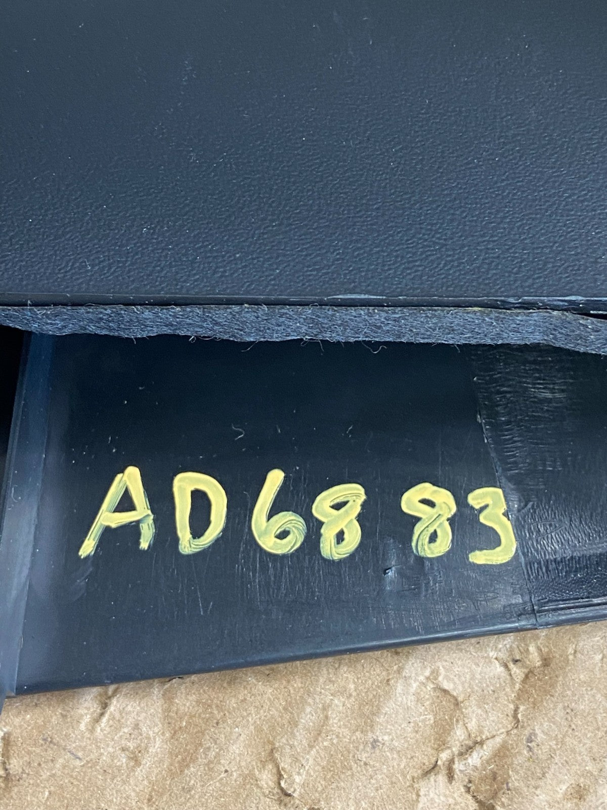 2011 2012 2013 Nissan Maxima Radio Audio Panel Control Bezel Trim AD6883 DG5