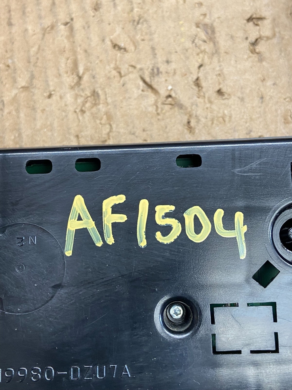 2008-2010 Ford F250 F350 Radio Climate Control Radio Bezel Trim Panel af1504 DG7