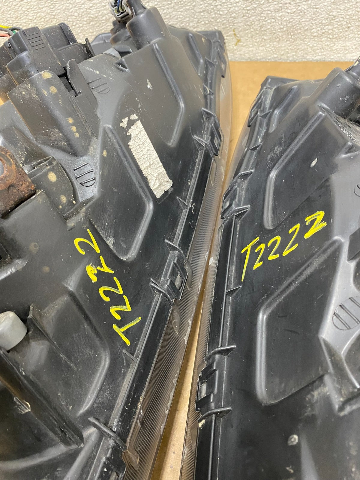 2004 2005 2006 Hyundai Elantra Left+Right Set Halogen Headlights T2222 DW12