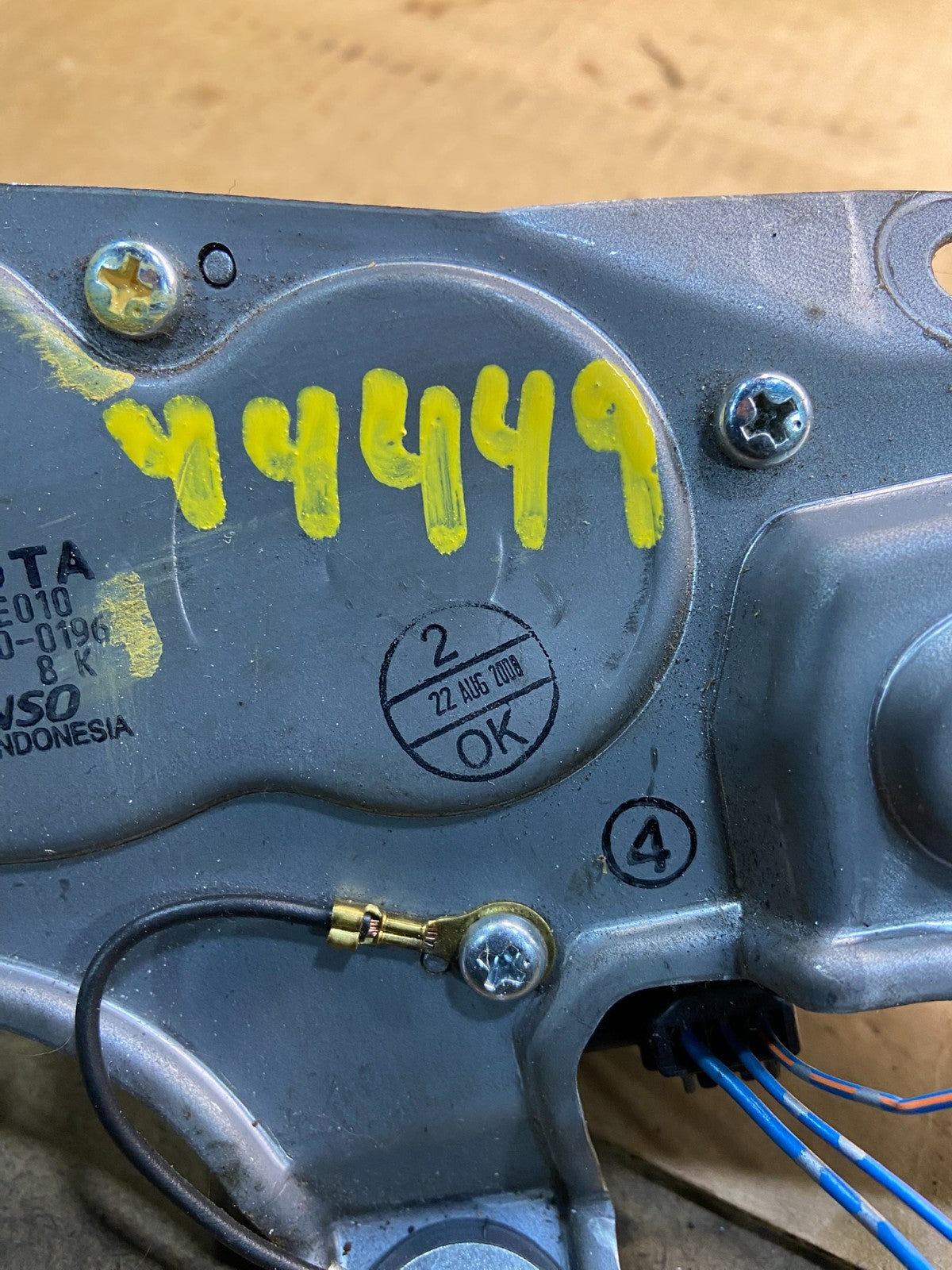 2011-2020 Toyota Sienna Rear Windshield Washer Wiper Motor y4449 DG7