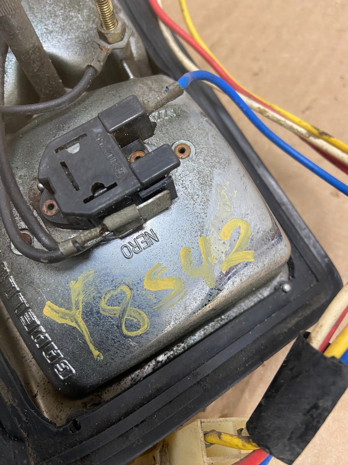1973 to 1978 Fiat 124 Spider Left Driver LH Side Tail Light Y8542 PS8