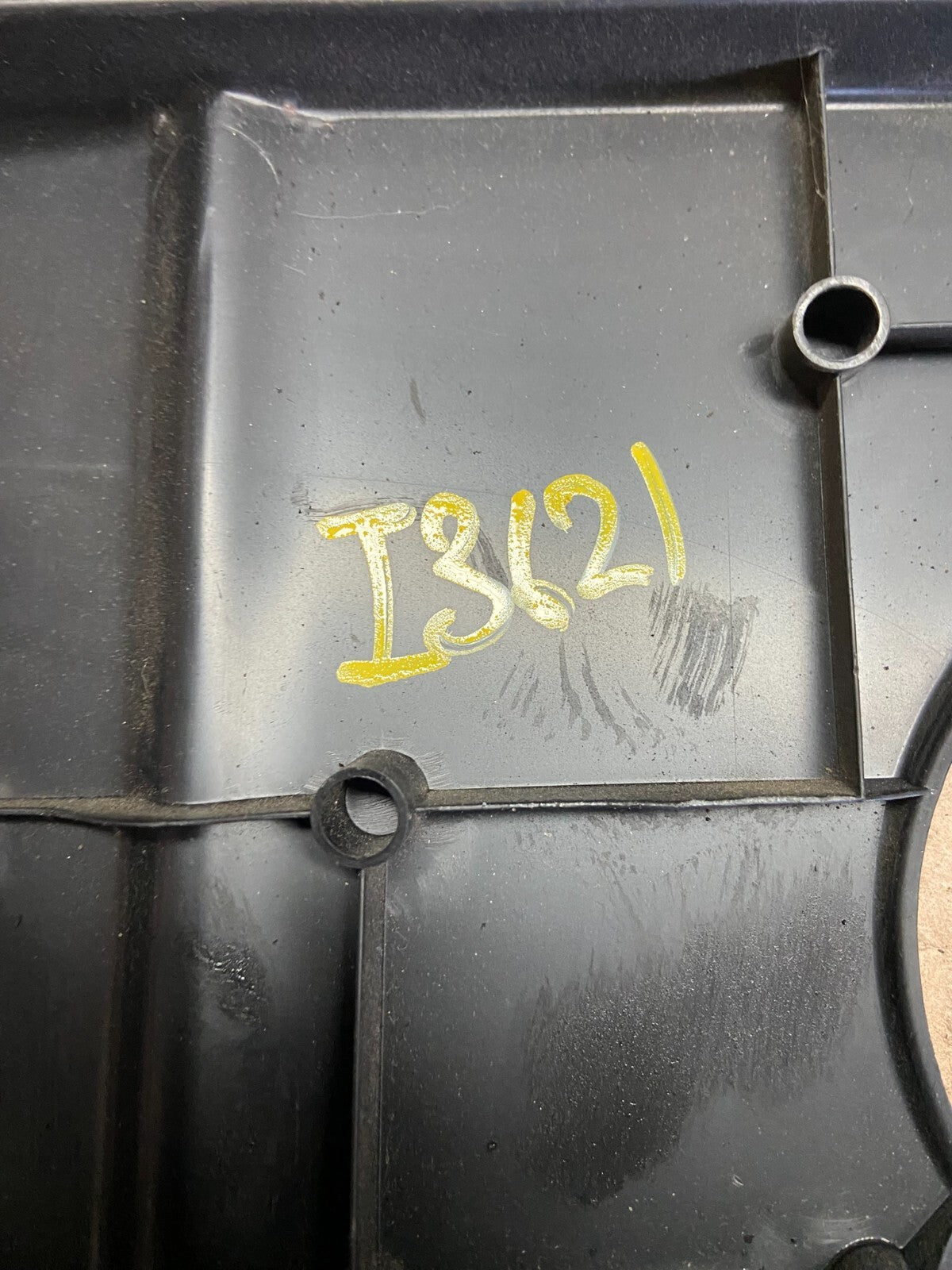 2006 2007 2008 Lexus RX400h Hybird Engine Motor Cover OEM i36219