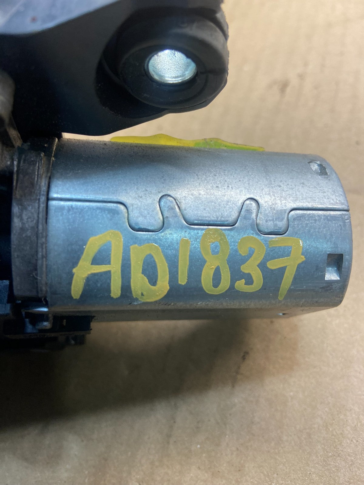 2006-2013 Mercedes GL450 ML350 Rear Glass Windshield Wiper Motor AD1837 DG4