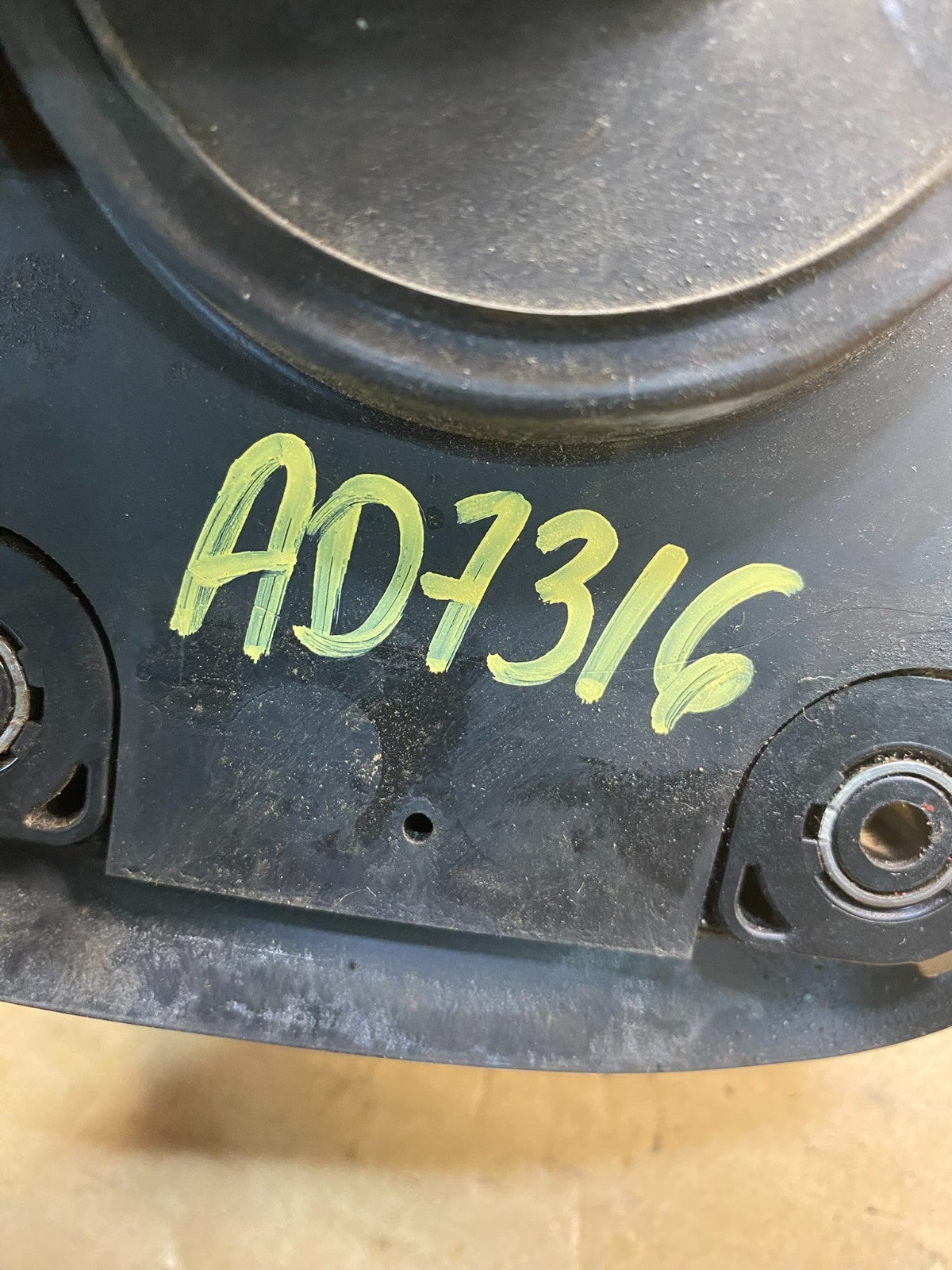 2006 to 2008 Infiniti M35/M45 Automatic Transmission Shifter AD73166