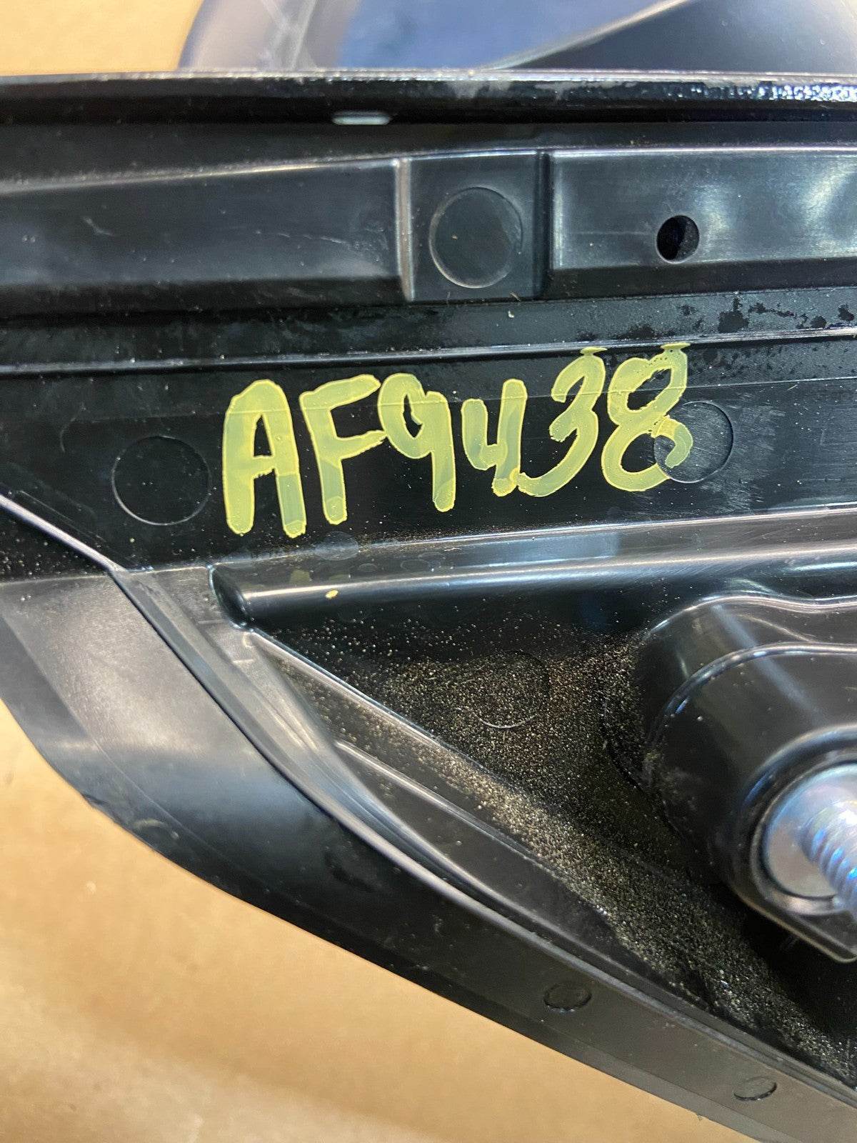 2014 to 2018 Infiniti Q50 Right Passenger RH View Door Mirror AF9438 DW11